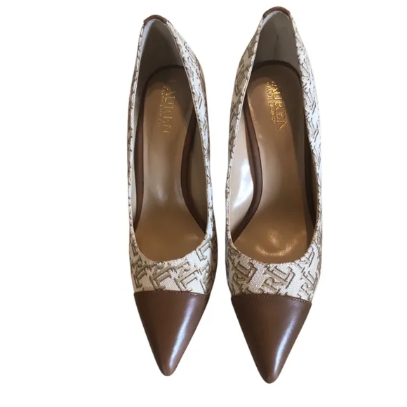 Lauren Ralph Lauren Lindella Monogram Jacquard Pump Size 8M 3.5” heel Khaki