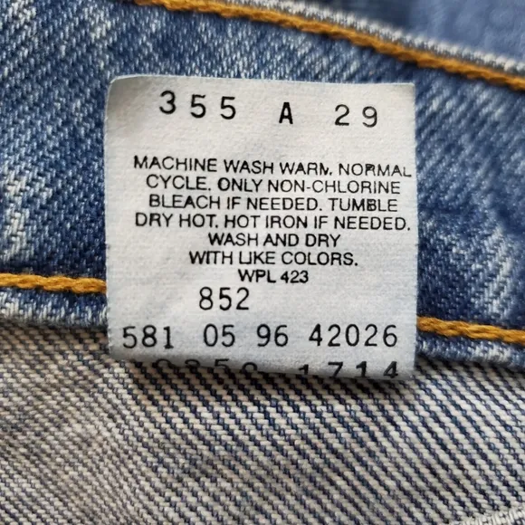 Levi’s Vintage 10950 Tapered Leg High Rise Jeans