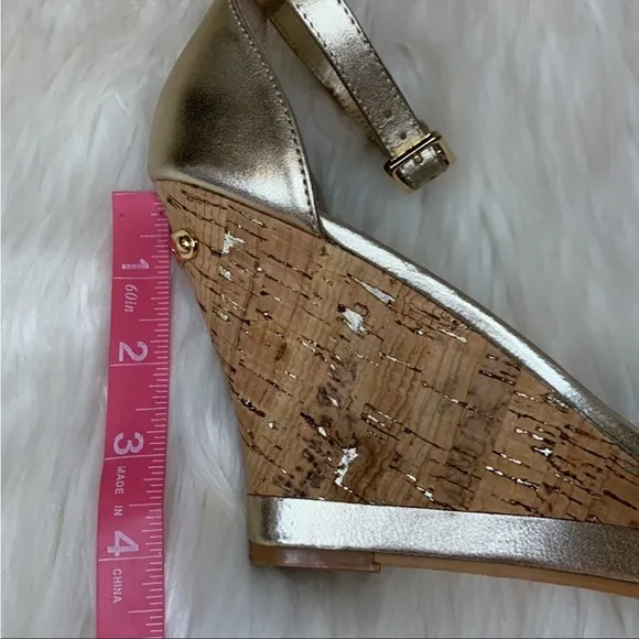 LILLY PULITZER Women's Gold Metallic Ankle Strap Cork Wedges Leather Sandals