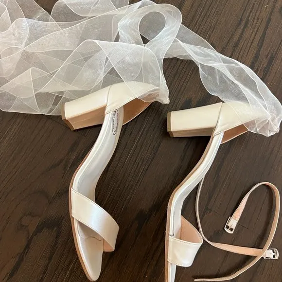 Lovely Bride by Anna bridal sandal shoe organza ribbon Greece sz 40