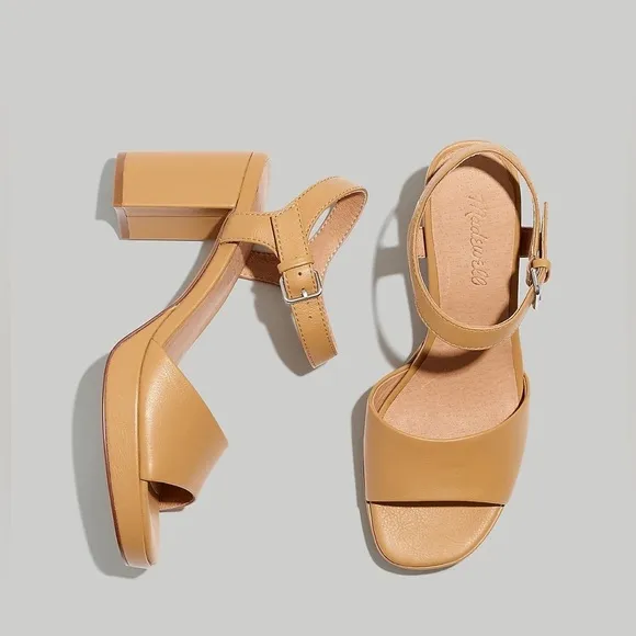 MadeWell Item NK014The Nadia Platform Sandal
