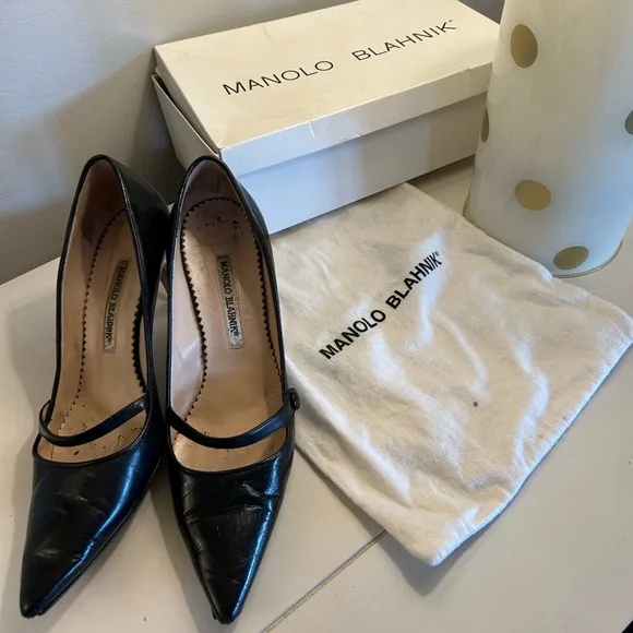 Manolo Blahnik Mary Janes!  Size 38.