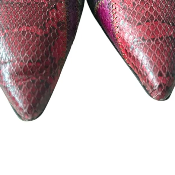Manolo Blahnik Multicolor Snakeskin Pumps size 37.5 EU