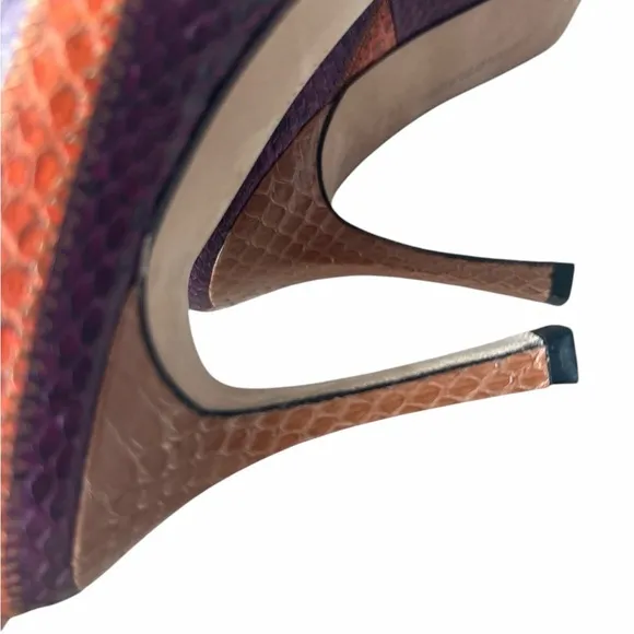 Manolo Blahnik Multicolor Snakeskin Pumps size 37.5 EU