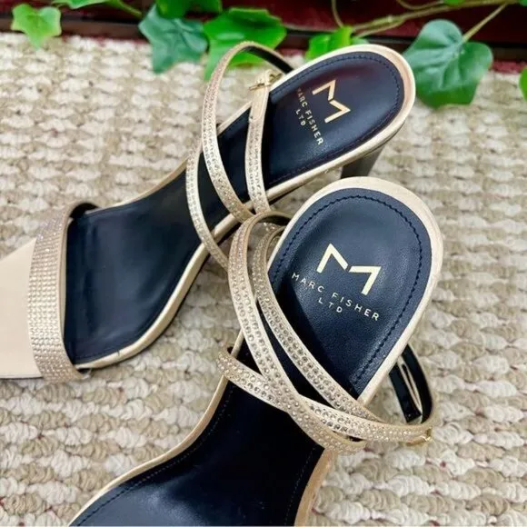 Marc Fisher LTD Cammile Ankle Strap Sandal in Light Natural Size 9.5