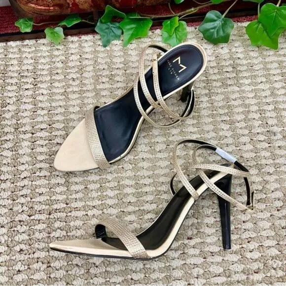 Marc Fisher LTD Cammile Ankle Strap Sandal in Light Natural Size 9.5