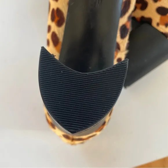 Marc Fisher NWOB Caitlin Leopard Print Calf Hair Pointed Toe Pump Heels Size 6.5