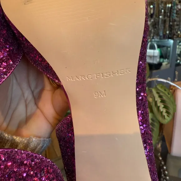 Marc Fisher Size 9 Glitter Pumps Shoes
