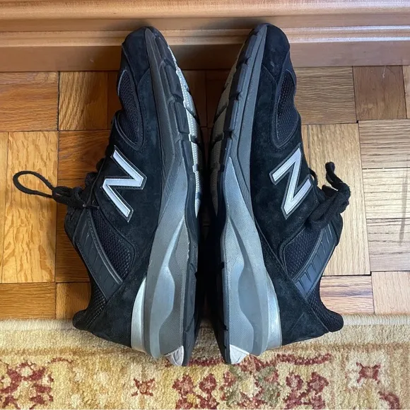 Men Black Gray New Balance 990v5 Size 12