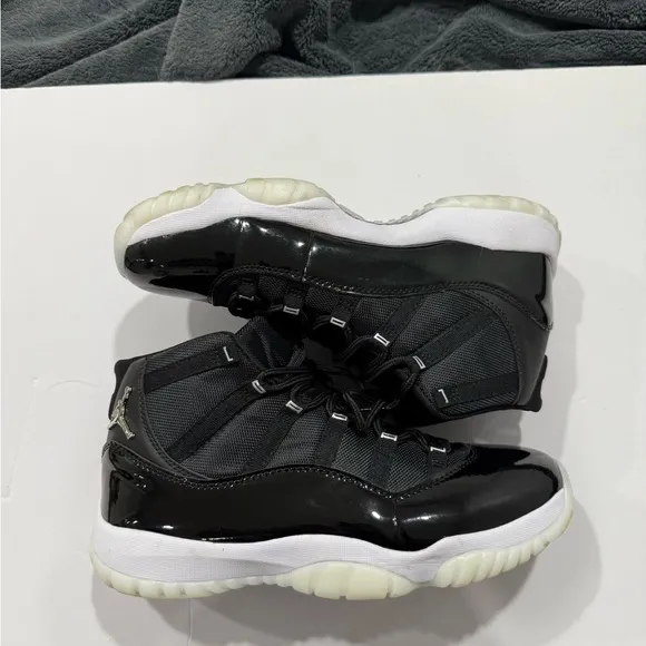 Men Jordan 11 Retro Jubilee