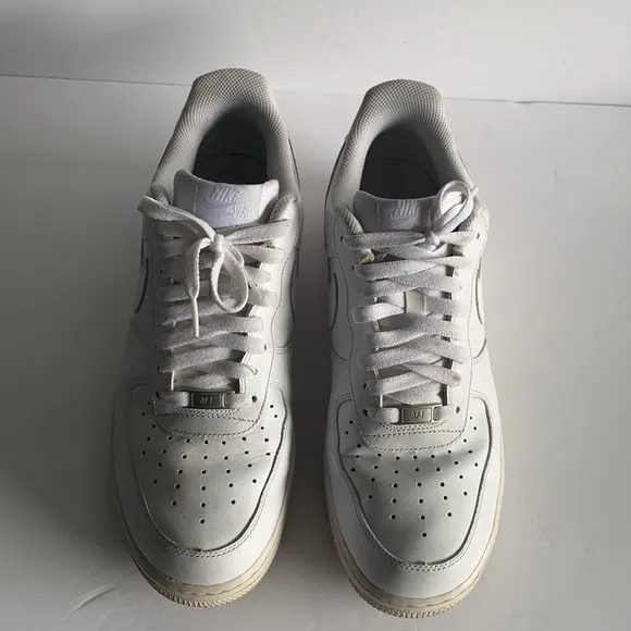 Men Nike Air Force 1 White Shoes Size 9