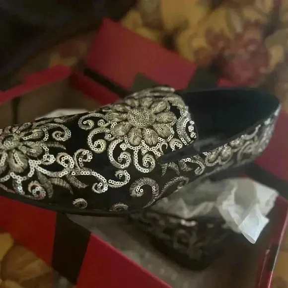 MENS AMALI GOLD SEQUINS SHOES BLACK SZ 10.5 NIB