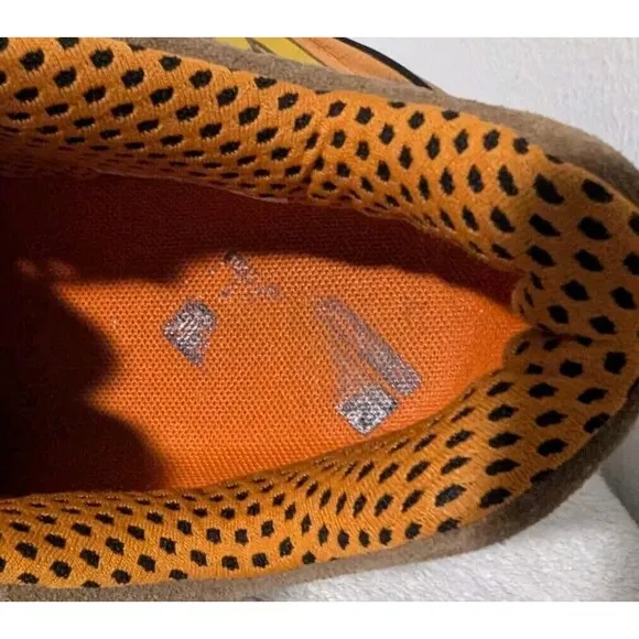 Merrell Shoes Ozzy Vibram Sole Men's Hiking Orange Otter Size 10.5