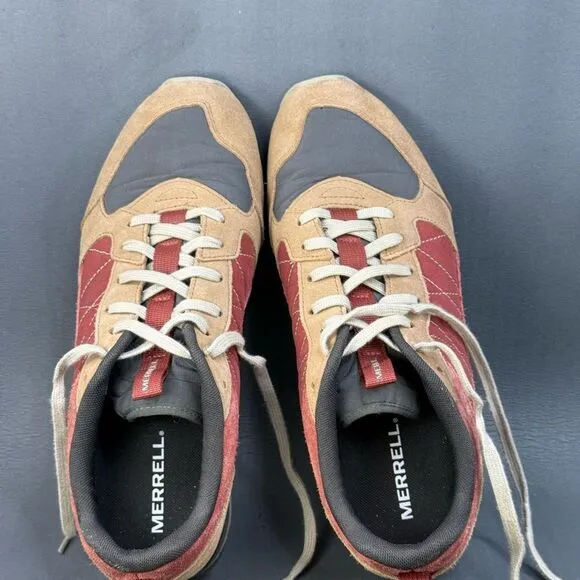 Merrell Men Alpine Sneaker Athletic shoes size 10