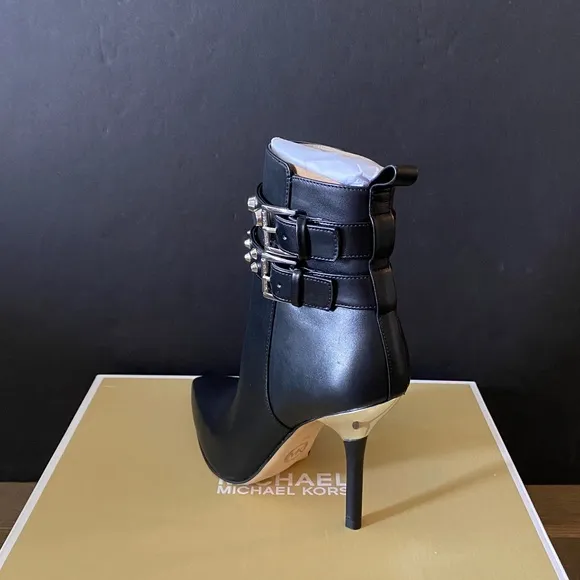 Michael Kors Amal Black Astor Leather Ankle Boots Booties Shoes Heels Pumps NEW