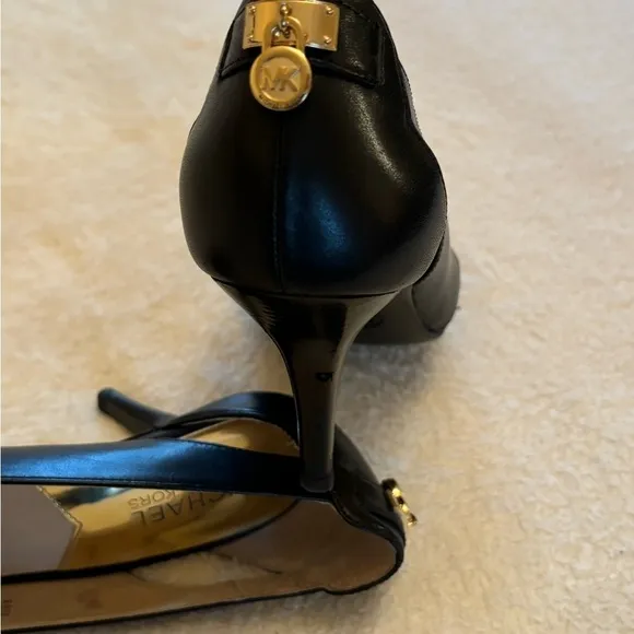 Michael Kors Black Women's Shoes Sz 8