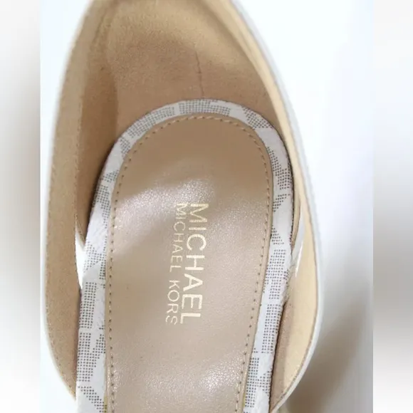 Michael Kors *Kimberly* MK logo beige vanilla wedge espadrille sandals 8