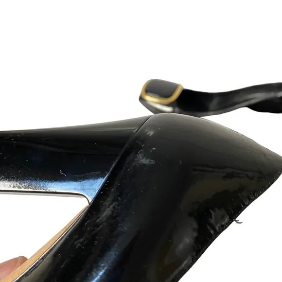 Michael Kors Made In Italy Black Patent Leather Gold Emblem Heels Pumps 6 1/2