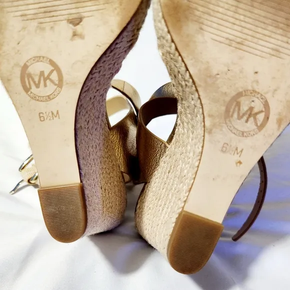 Michael Kors MK Gold Wedge Sandals Size 6.5