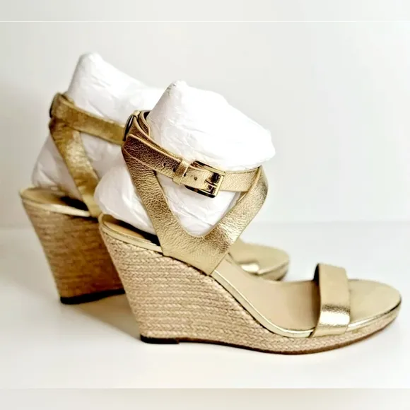Michael Kors MK Gold Wedge Sandals Size 6.5