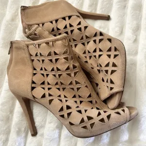 Michael Kors suede beige colored heeled booties size 8