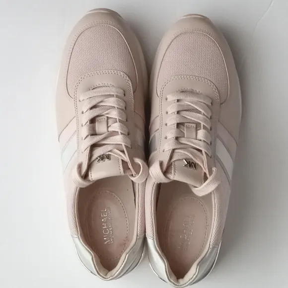 🎁🩷💚🆕️⚜️Michael Kors⚜️🩷💚Women's Maddy Logo Trainer Sneakers Mauve Pink Sz 6