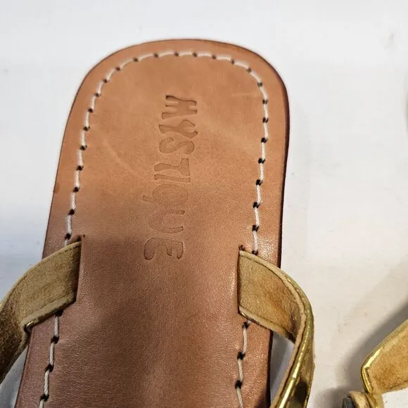 Mystique Womens Mother Of Pearl Leather Flip Flop Sandals Size 8 Gold Vacation