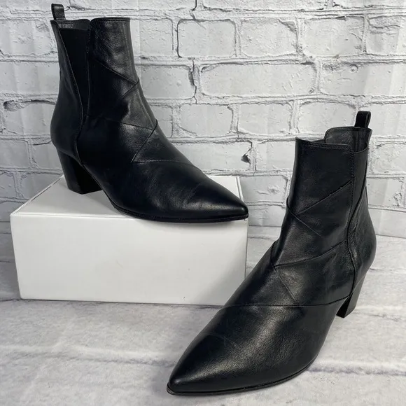 Napoleoni Black Leather Ankle Chelsea‎ Boots Size EU 40 US 9 Italy Woven Design