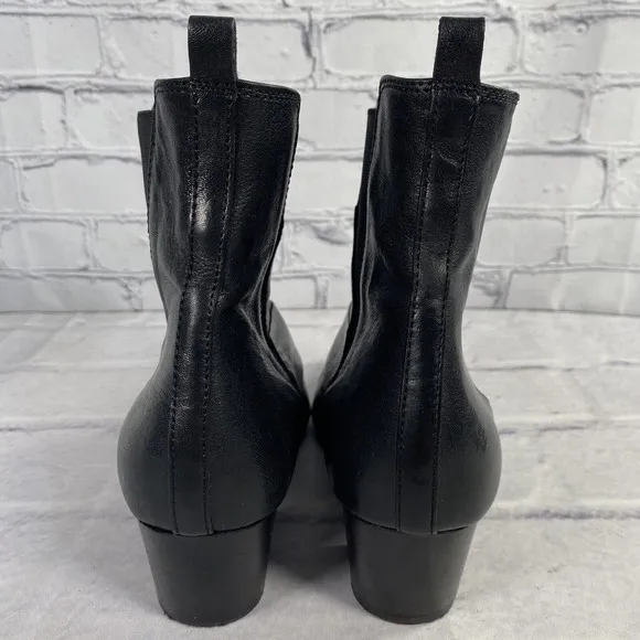 Napoleoni Black Leather Ankle Chelsea‎ Boots Size EU 40 US 9 Italy Woven Design