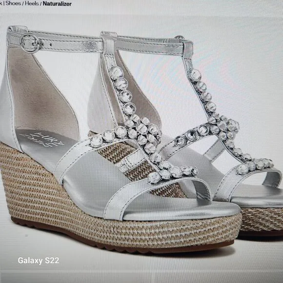 Naturalizer &quot;Serena&quot; Wedge sandals. NIB. Size 11