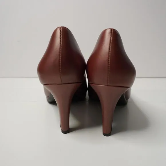 Naturalizer Michelle Pumps Brown Leather Heels 8 Wide Shoes Office Almond Toe