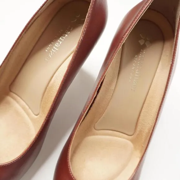 Naturalizer Michelle Pumps Brown Leather Heels 8 Wide Shoes Office Almond Toe