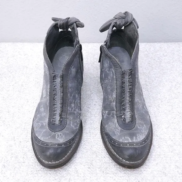 NEOSENS Cap Toe Heeled Oxford Booties
