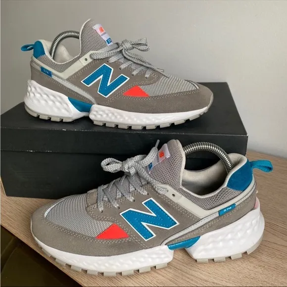 New Balance 574 Kids Sneakers- 7 Youth - 8.5 Womem