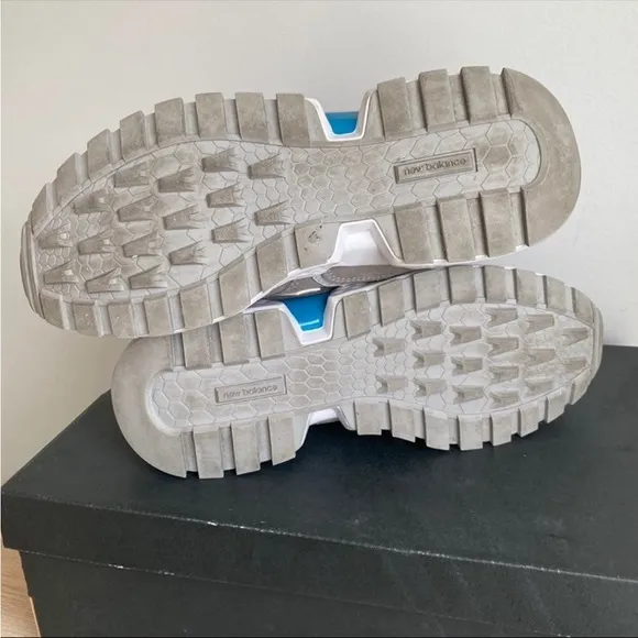 New Balance 574 Kids Sneakers- 7 Youth - 8.5 Womem