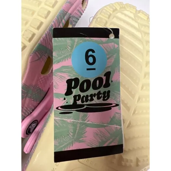 NEW! CROCS Pool Party Classic Spring Break Clog Shoes Women's Size 6 Jibbitz