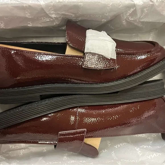 New DKNY Krissa Casual Slip Loafers in Bordeaux Size 9.5