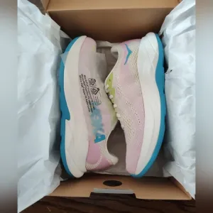 New!! HOKA Women's Girls Running Shoes Rincon 4 Shoes - Frost/Pink Size 9.5 NIB!