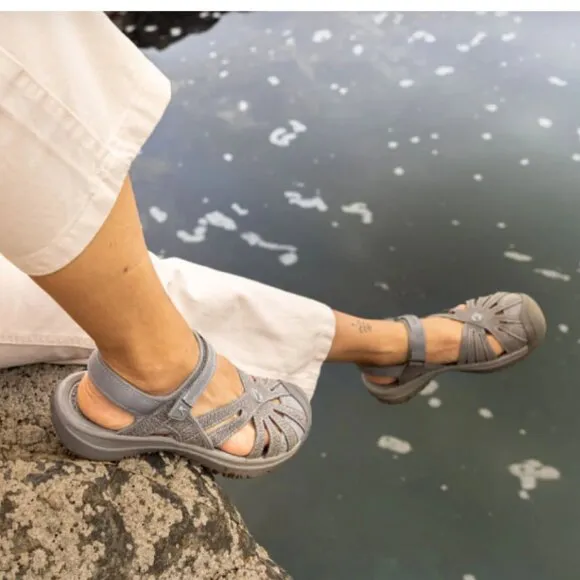new  Keen Rose Sandal in Brindle/Shitake ‎ 252
