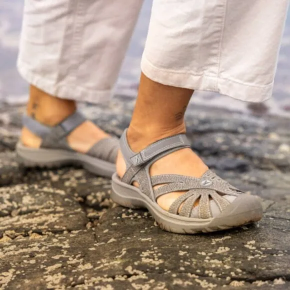 new  Keen Rose Sandal in Brindle/Shitake ‎ 252
