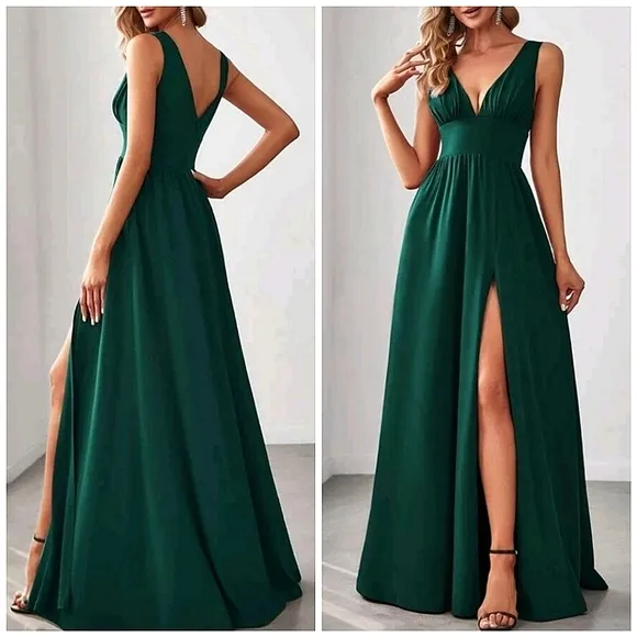 New Luxe Deep V Split Leg Maxi Dress Flowy Deep Green
