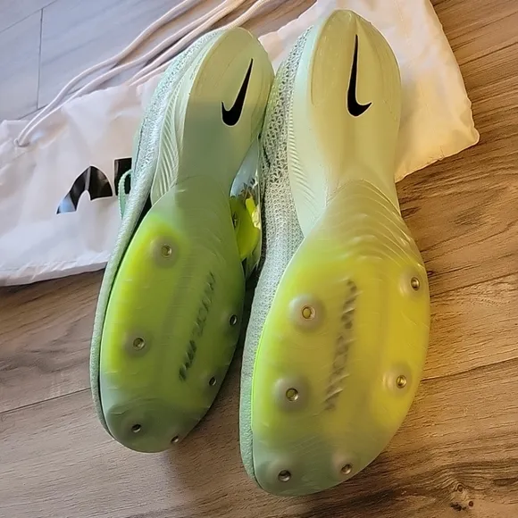 NEW Nike Air Zoom Victory Men Size 13 Green Volt Track Spikes‎ Shoes Running