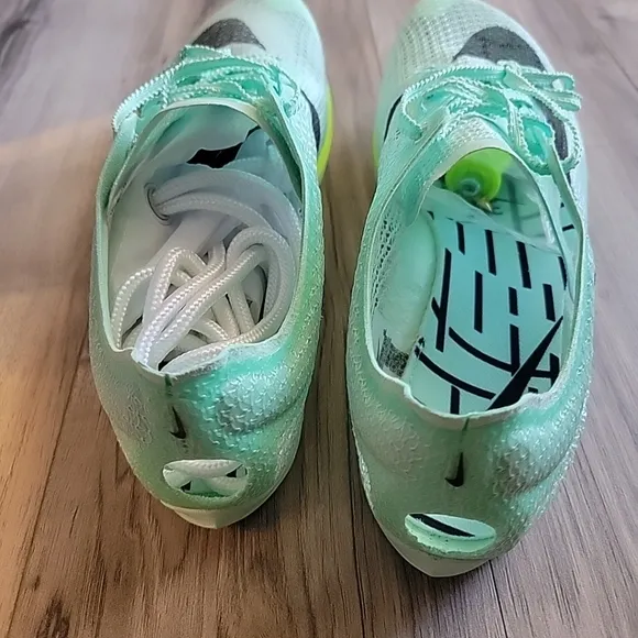NEW Nike Air Zoom Victory Men Size 13 Green Volt Track Spikes‎ Shoes Running