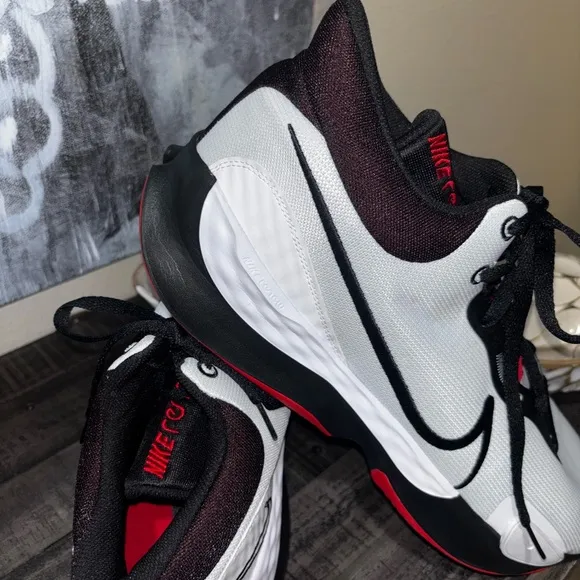 NEW Nike Renew Elevate III 3 Sz 18 Basketball Shoes White Black Gym Red DD9304