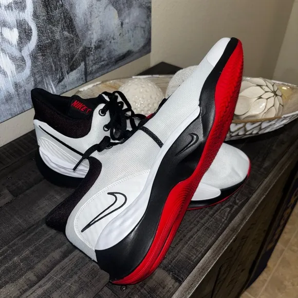 NEW Nike Renew Elevate III 3 Sz 18 Basketball Shoes White Black Gym Red DD9304