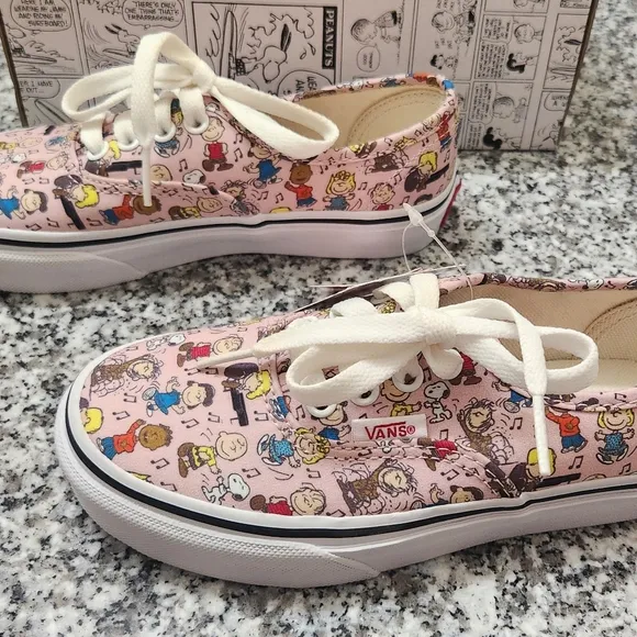 NEW RARE HTF Vans Peanuts Dance Party Shoes Girl Pink Sz 13 Snoopy Charlie Brown
