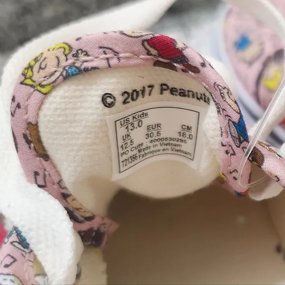 NEW RARE HTF Vans Peanuts Dance Party Shoes Girl Pink Sz 13 Snoopy Charlie Brown