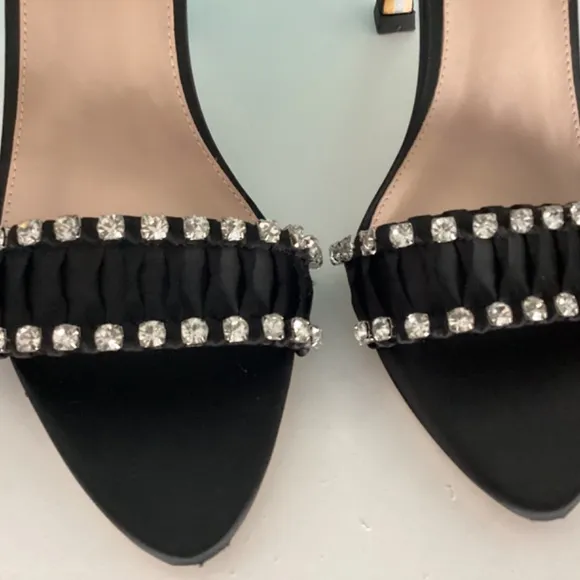 NEW SAM EDELMAN BLACK SATIN CRYSTAL EMBELLISHED SANDALS HEELS SHOES Sz 7