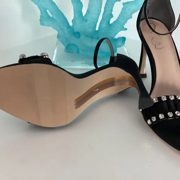 NEW SAM EDELMAN BLACK SATIN CRYSTAL EMBELLISHED SANDALS HEELS SHOES Sz 7