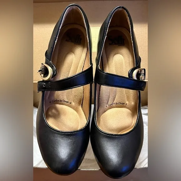 NEW- Sofft Leslie Mary Jane Pumps SIZE: 8.5M COLOR: Black